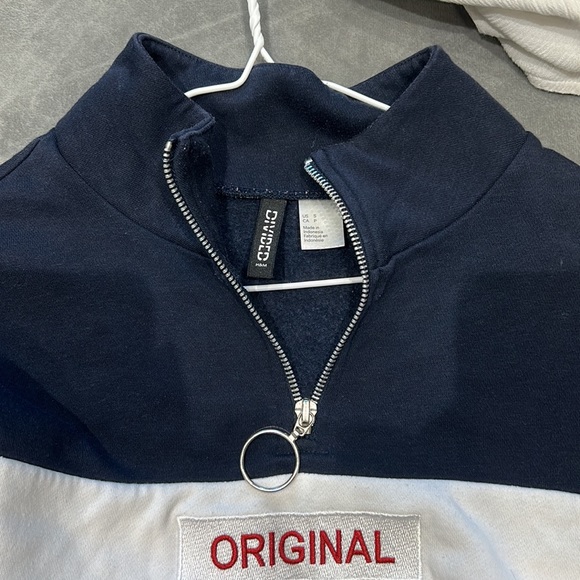 CROP HALF ZIP SWEATSHIRT - Picture 3 of 3